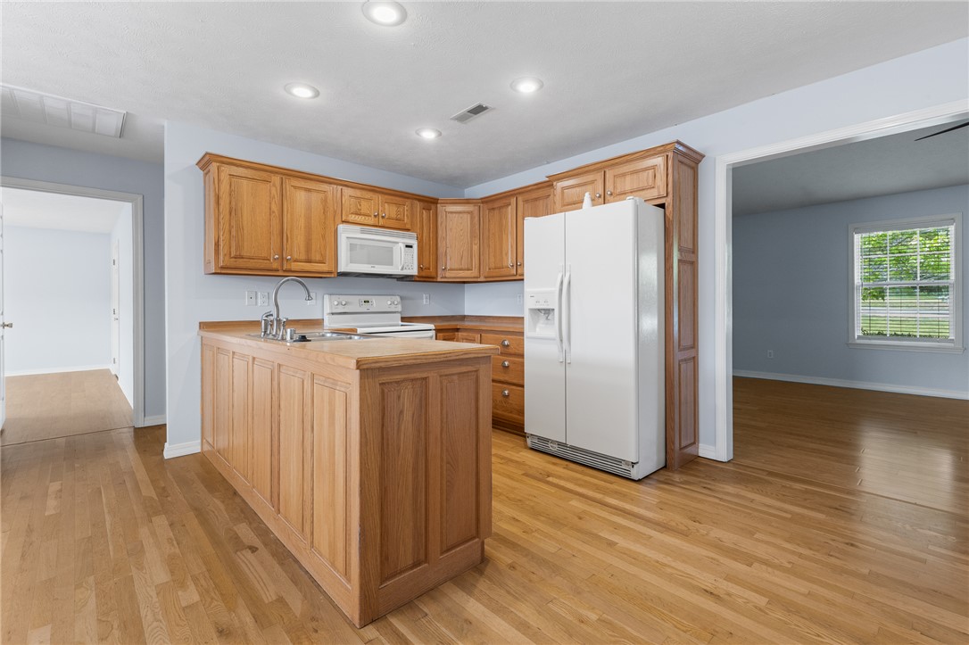 Quail Valley Condominiums - Residential