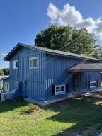 Newly Updated 2 Story 4 Bedroom Home on 1 Acre within minutes of beautiful Mount Nebo and all the walking/ bike trails it has to offer!!New roof, new appliances. New windows and many more updates.New sewer lines were installed less than 3 years ago.This would be the perfect home for an Air B&B or a growing family!!!