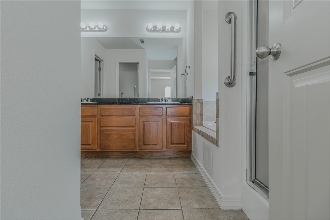 Riverwalk Farm Estate Ph Ii Bentonville - Residential