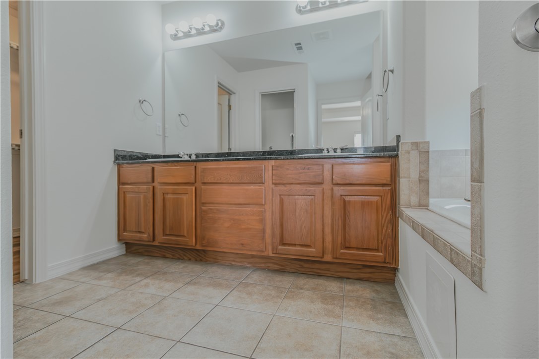 Riverwalk Farm Estate Ph Ii Bentonville - Residential