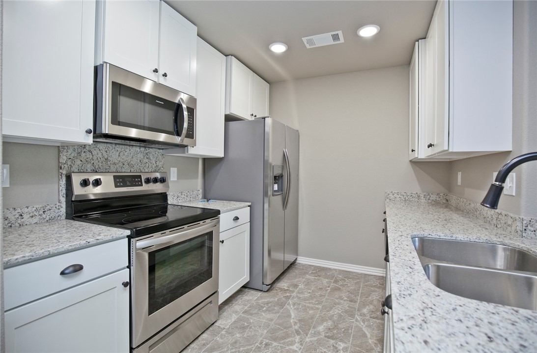 Centerpoint Sub Centerton - Residential Lease