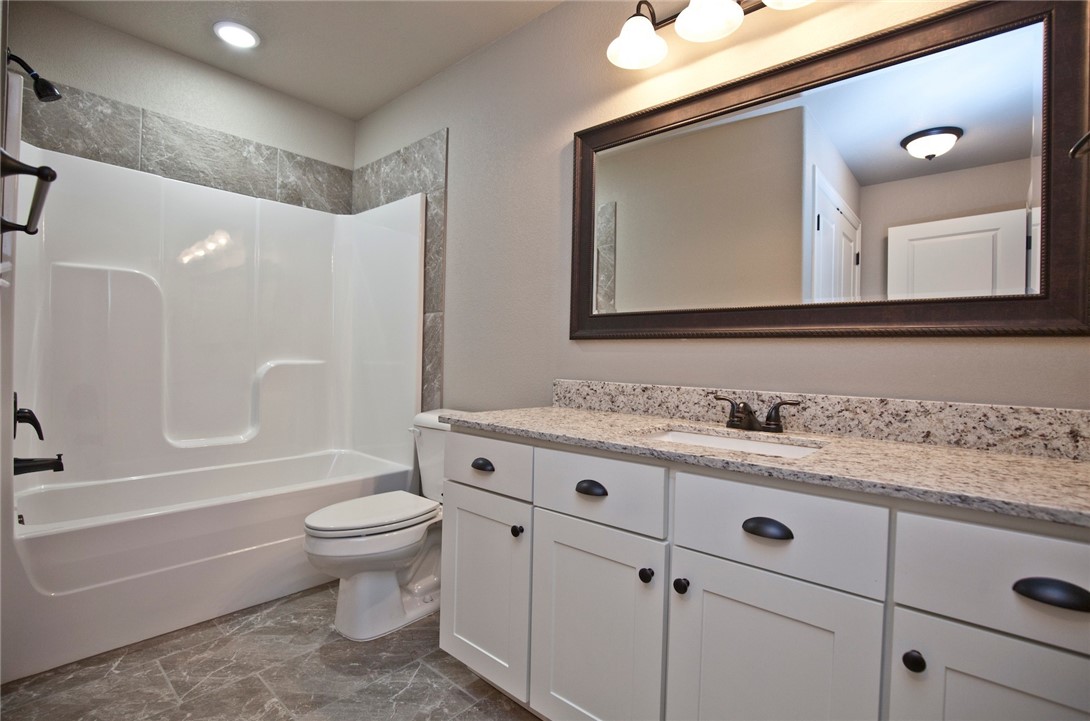 Centerpoint Sub Centerton - Residential Lease