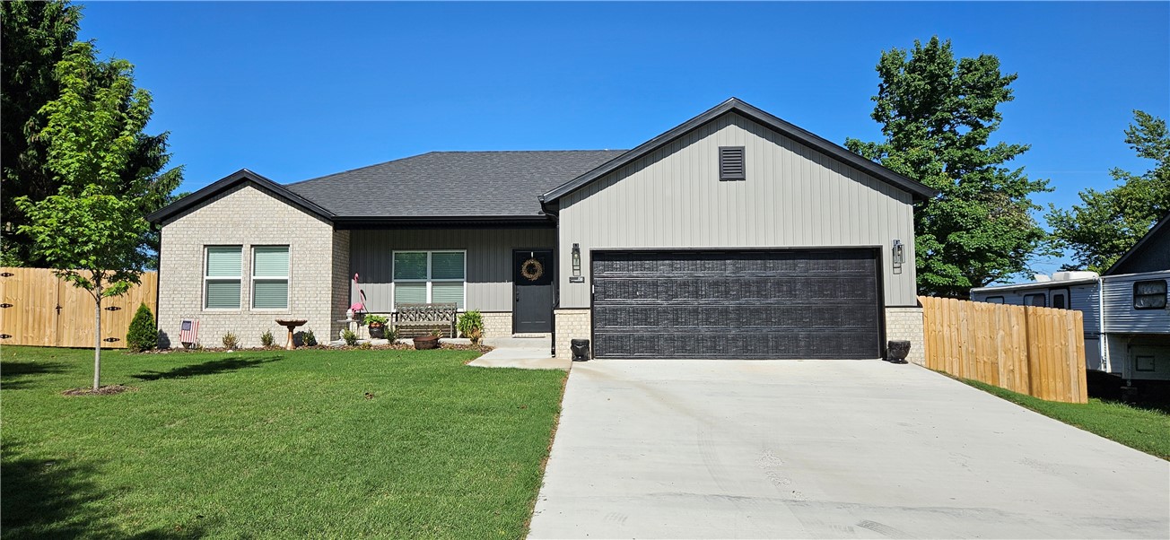 Cozy 3-bedroom 2 bath home built in 2024. Split floor plan. 9 foot ceilings throughout and 11 foot ceilings in living area. Walk in pantry. Backyard that backs up to open field. Covered patio. Privacy fence. Newer storage building.