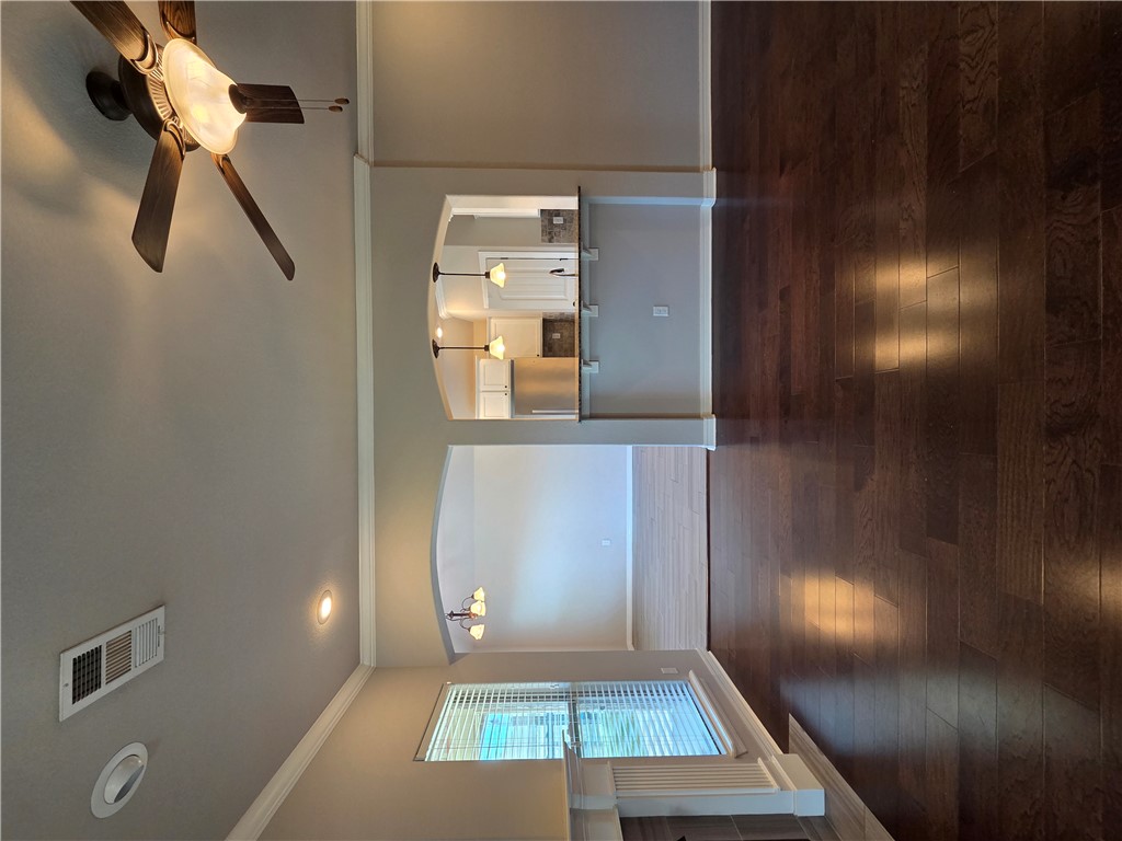 Chelsea Point Ii Rogers - Residential Lease