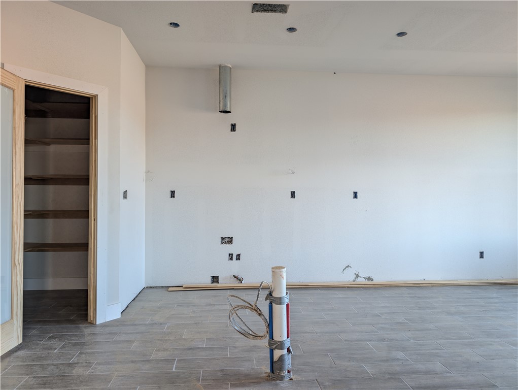 SPRING CREEK FARMS PH I-SPRINGDALE - Residential