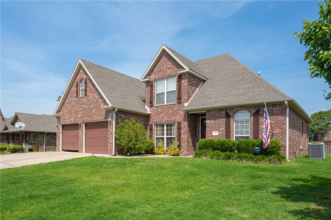 Beautiful all brick home with 2-Levels. Has 3 Bedrooms, 2-1/2 Baths, Formal Dining Room, Eat-in Kitchen, and numerous other wonderful features. Living Room has 15' Ceiling, and cozy Gas Log Fireplace. Master Bedroom features huge Walk-in Closet and a beautiful Master Bath includes Double Vanity. One of the upstairs bedrooms has large bonus space that is limited only by your imagination how to best be utilized. The spacious 2-Car Garage has Storm Shelter/Safe Room built into the floor. All of this with a panoramic view of the vast pastures of neighboring farms (Livestock sightings are common), and the mountains in the background. This view is best enjoyed from your covered patio that has plenty of room to set up furniture to lounge. Plenty of space in this magnificent home for entertaining your family and guests indoor or out. 8' X 12' shed in backyard conveys. Sidewalks throughout the subdivision make it great for those strolls with the kids, and/or running/jogging.