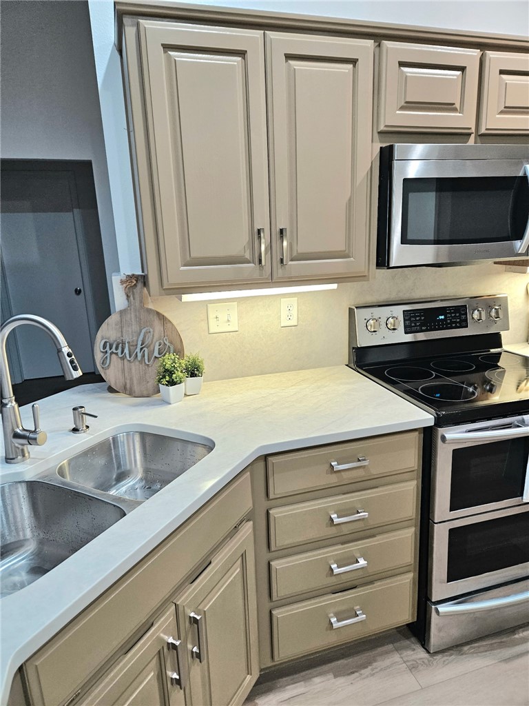 Hampstead Sub Bvv - Residential