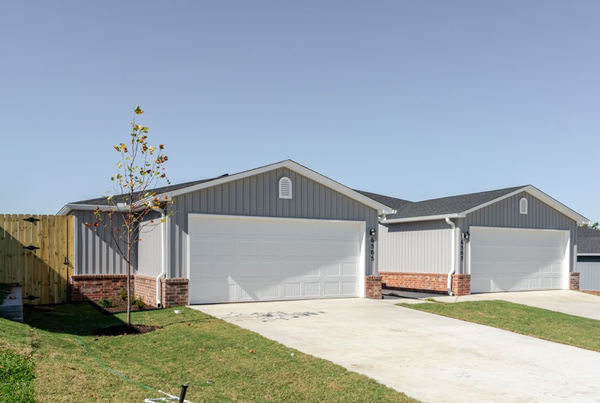 Woodward Park Ph Ii Highfill - Residential Lease