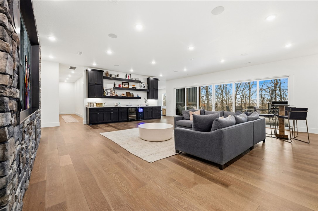 Summit Place Ph Ii - Residential