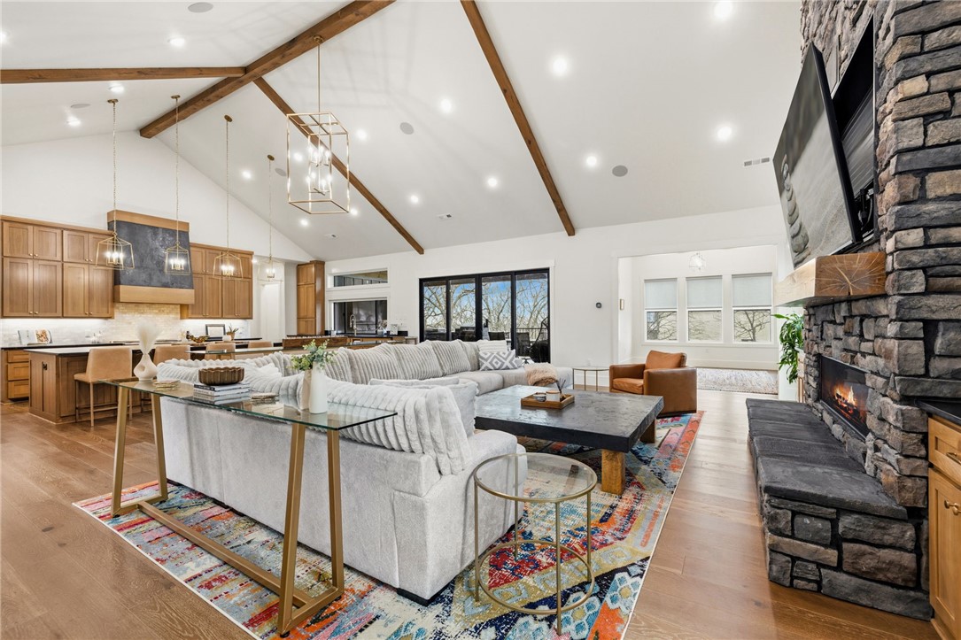 Summit Place Ph Ii - Residential