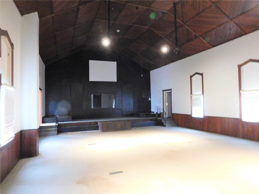 none - Residential Income