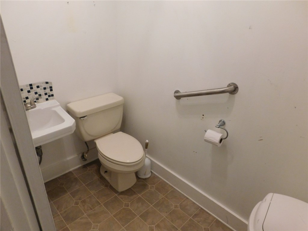 none - Residential Income