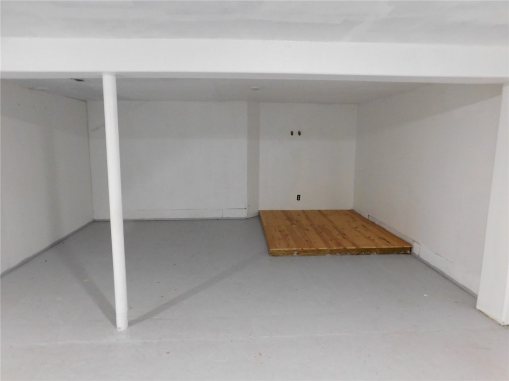 none - Residential Income