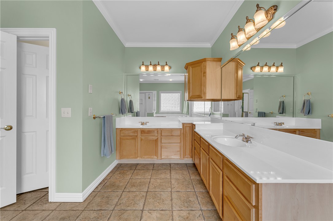 Yorktowne Square Ph III - Residential