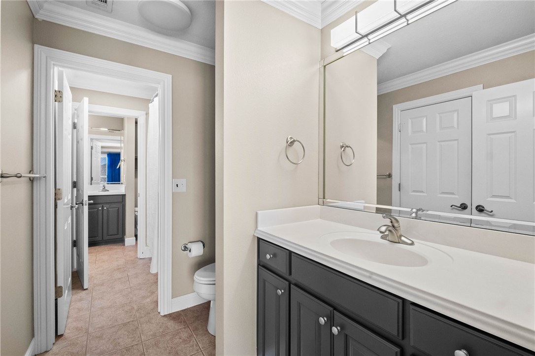 Shadow Valley Twnhms Ph 1 Rogers - Residential Lease