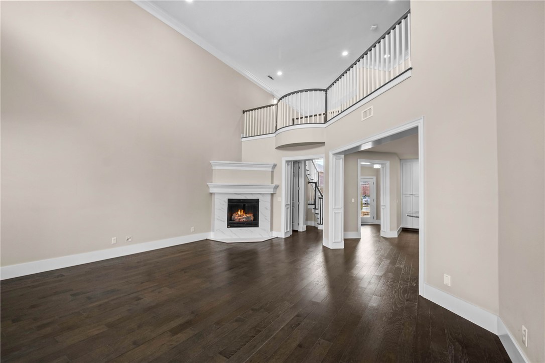 Shadow Valley Twnhms Ph 1 Rogers - Residential Lease