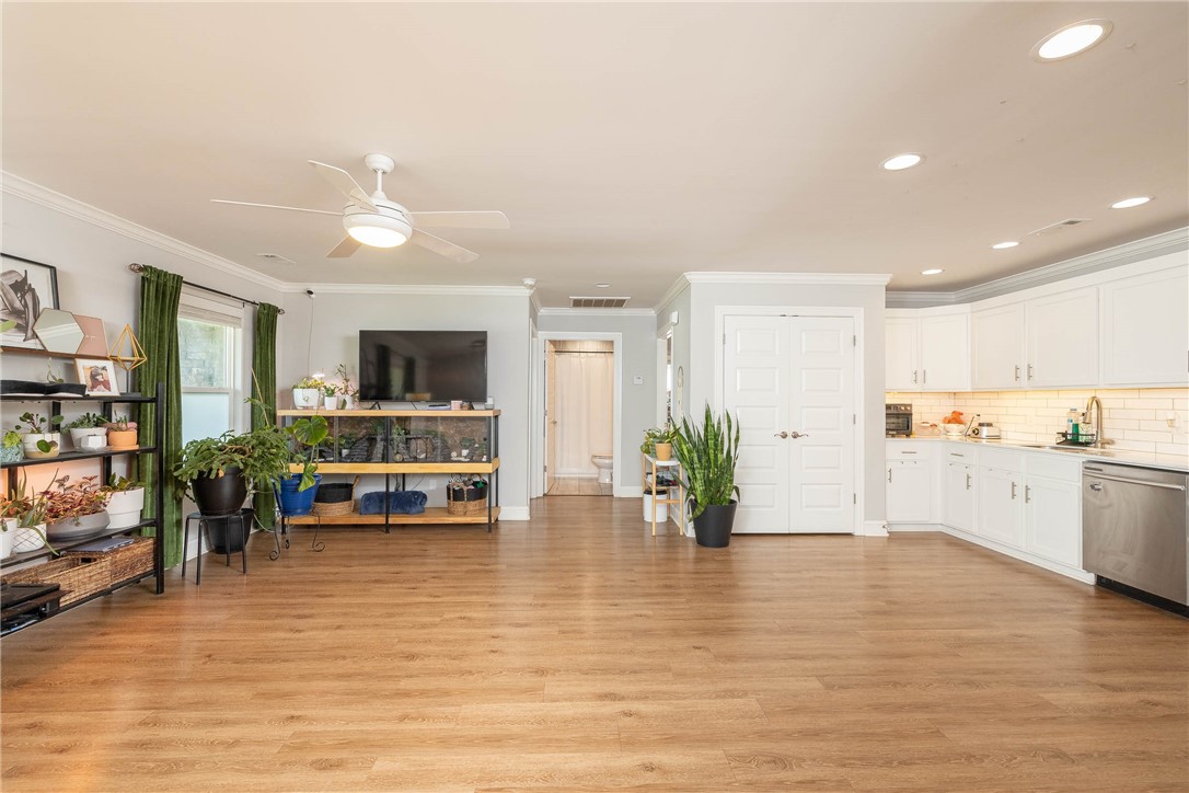 Woodridge Sub Ph I & Ii - Residential