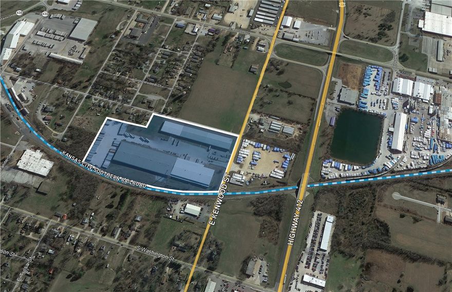 Two warehouse buildings for sale totaling 264,000 square feet including office space in Siloam Springs, AR.Buildings are equipped with many features such as automatic dock door levelers, separate storage room and ample parking on lot. Located off the Kansas City Southern Railroad, giving the property easy access for deliveries and shipments, as well as a straight path to Highway 412 via E Kenwood Street.