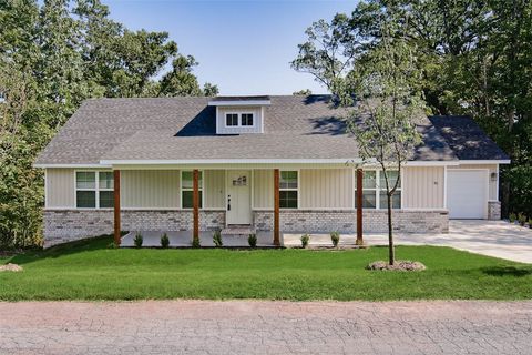 Photo of 78 Argyll Drive, Bella Vista, AR 72715 (MLS # 1331417)