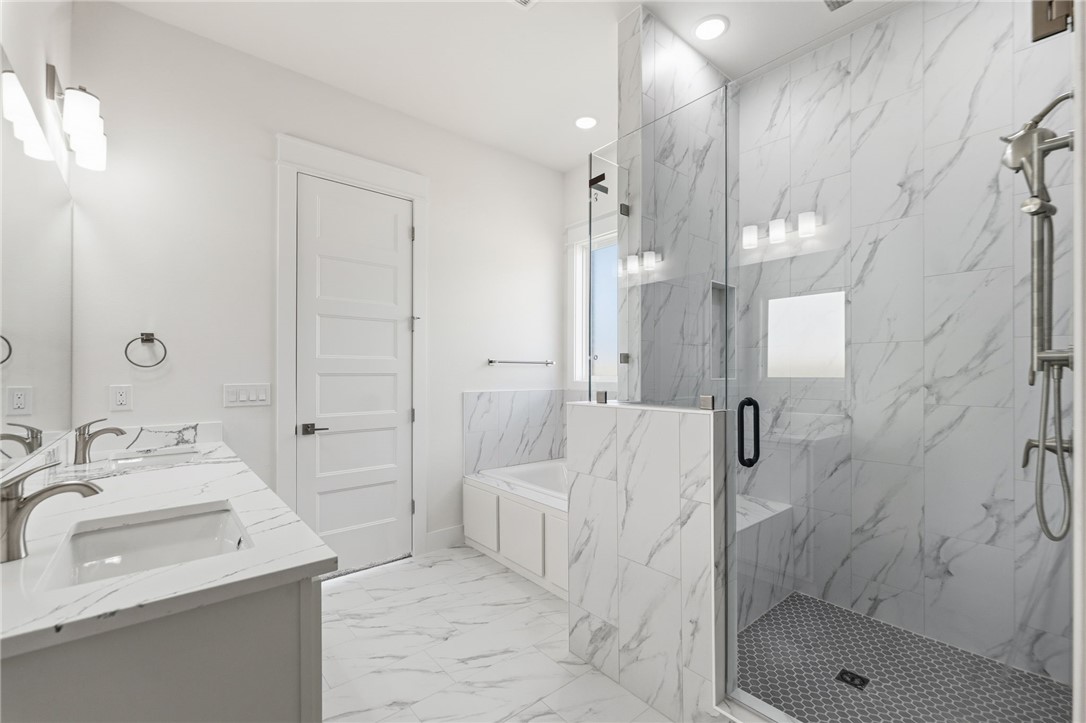 Silver Leaf Estates Ph II Centerton - Residential