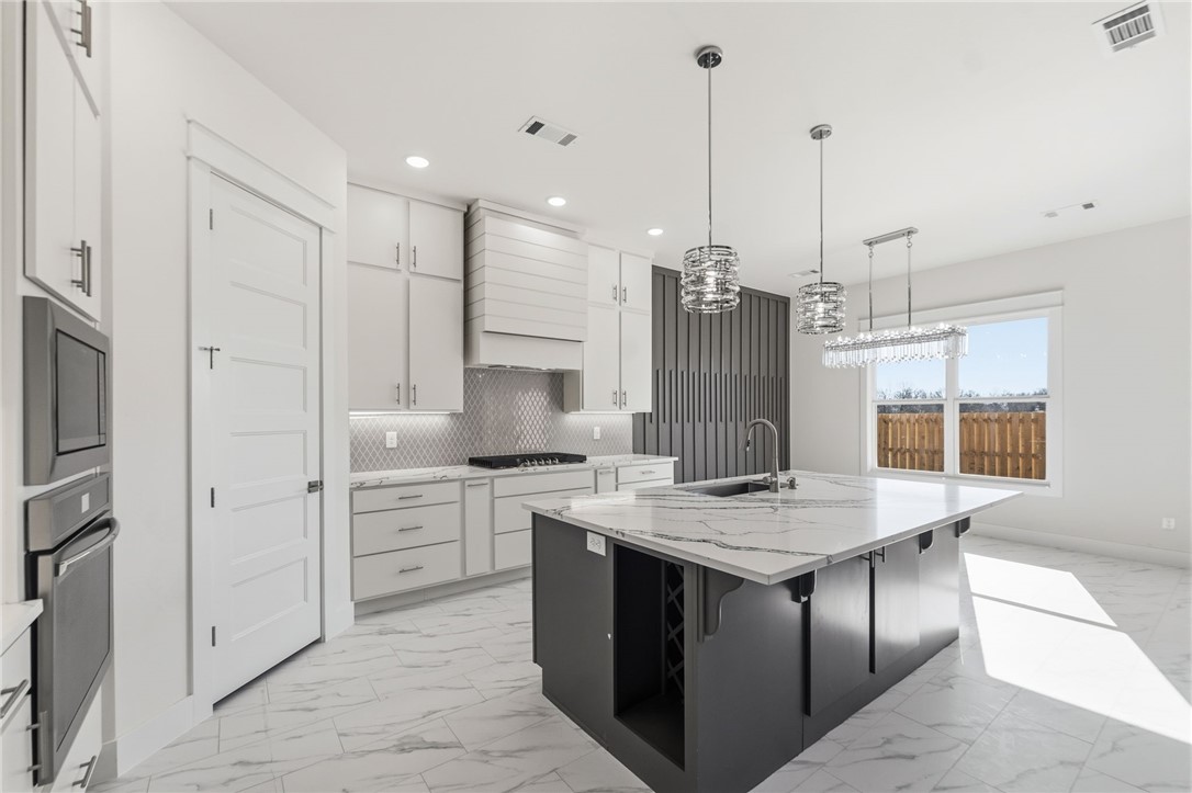 Silver Leaf Estates Ph II Centerton - Residential