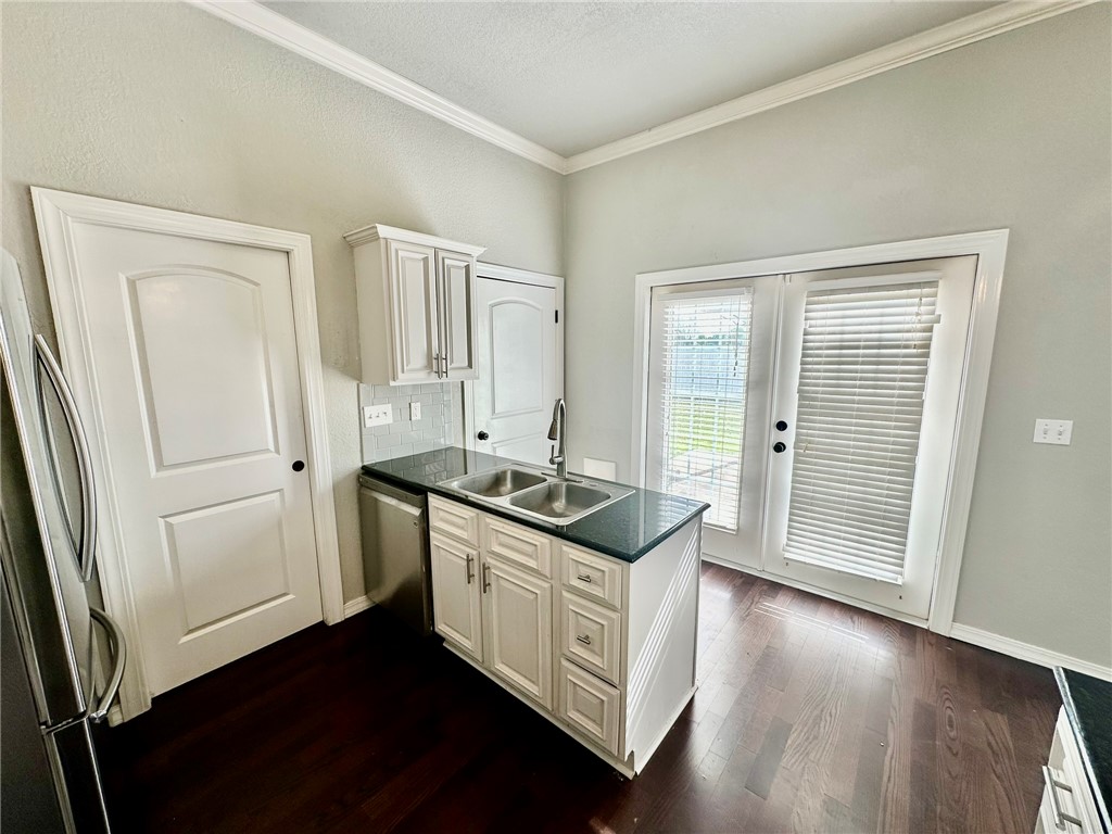 Salem Village - Residential Lease