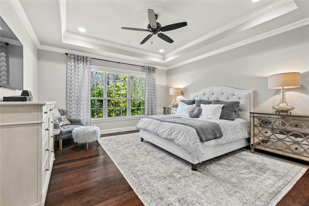 Manors - Residential