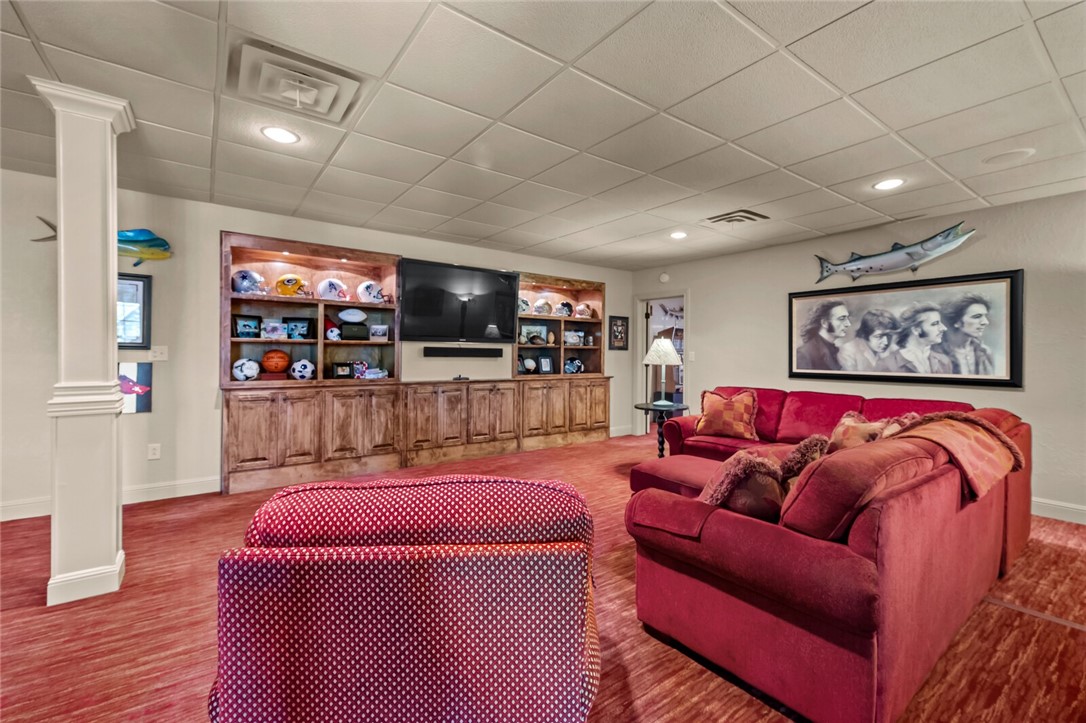 Manors - Residential