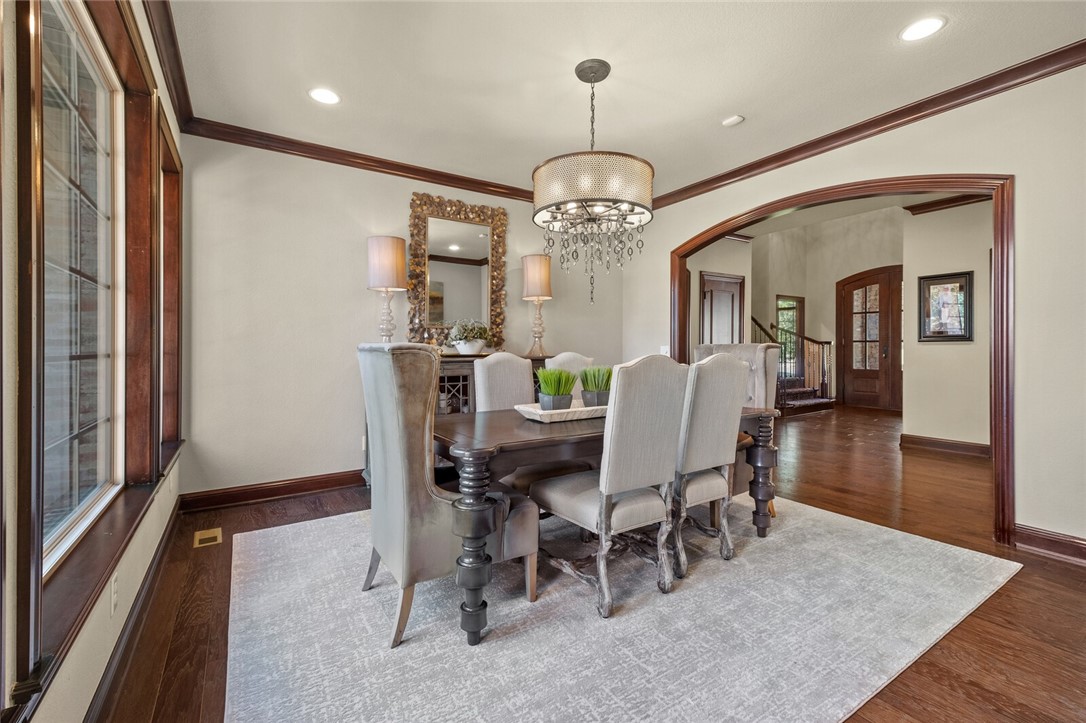 Manors - Residential