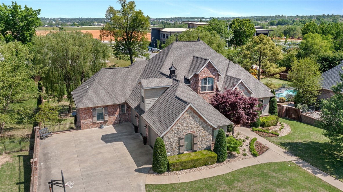 Manors - Residential