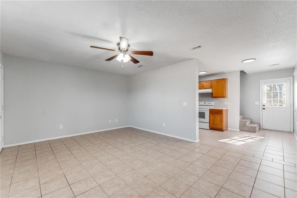 3503 SW Victoria Place