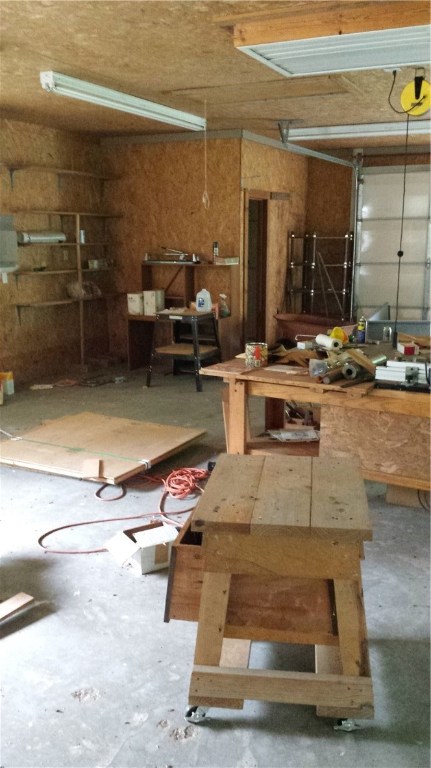 Fayetteville Outlots - Land