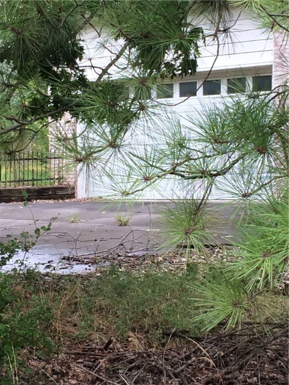 Fayetteville Outlots - Land