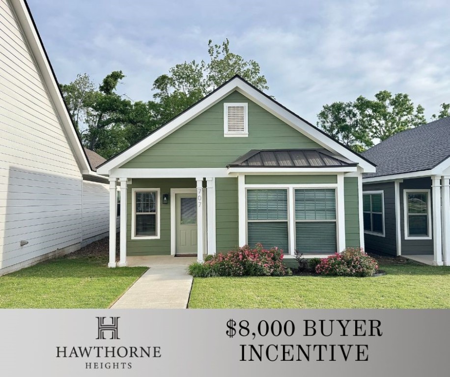 $8,000 Buyer incentive from Seller for closing cost etc. Stunning home in Hawthorne Heights offers an unbeatable location near Crystal Bridges Museum, the Alice Walton School of Medicine, Downtown Bentonville & Walmart’s new campus. Top-tier amenities, including a clubhouse, pool, pickleball court, dog park, yard maintenance & access to the countries top premier mountain biking trails. Leopold floor plan boasts LVP flooring, crown molding, blinds, ample storage & quality throughout. Seamless open floor plan, perfect for entertaining, with abundant natural light & smooth flow into the chef’s kitchen. Chef’s kitchen features 3cm granite countertops, stainless steel appliances, refrigerator, pantry & abundant natural light. Spacious primary suite includes a perfect ensuite bathroom with walk-in tile shower, double sinks & large walk-in closet. All LVP! Patio perfect for entertaining! Oversized garage! Staged home at 915 Heights. Home is zoned for a horizontal property regime & will require specific financing.