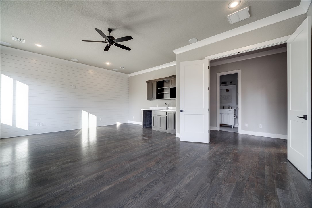 Scissortail - Residential