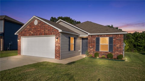 Photo of 1151 E Sparrow Circle, Fayetteville, AR 72701 (MLS # 1357278)