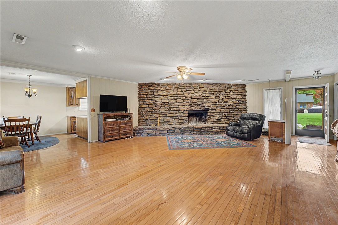 High Chaparral Ii - Residential