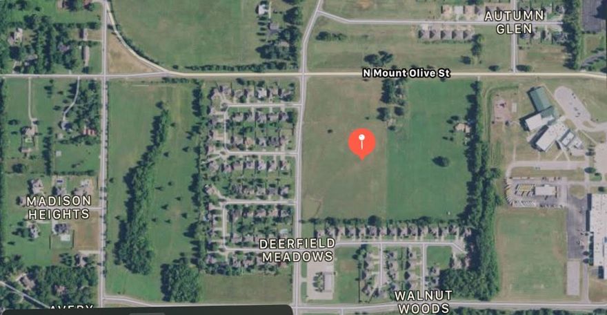 33 Lots in Phase 1 of Sweet Home Subdivision in the Heart of Siloam Springs. Convenient location. 1 mile from booming Downtown. Walk to Allen Elementary, Siloam Springs Intermediate School, and Siloam Springs Aquatic Center. Close to Bob Henry Park and City Lake Park.