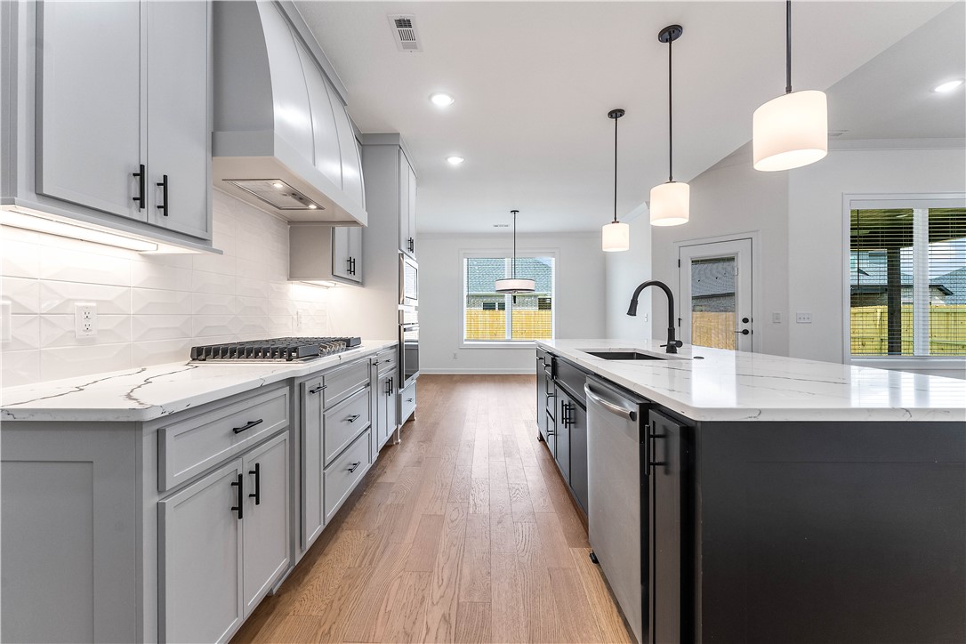Hillcrest - Residential