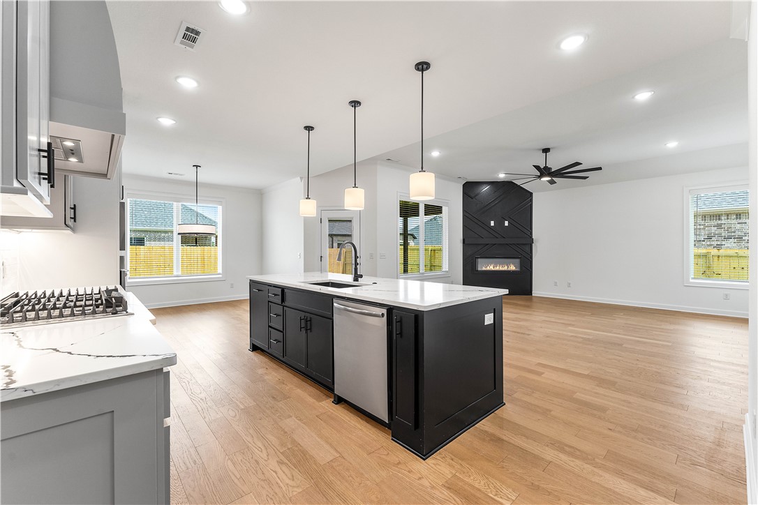 Hillcrest - Residential