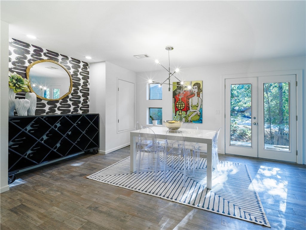 3215 Wroxton Court