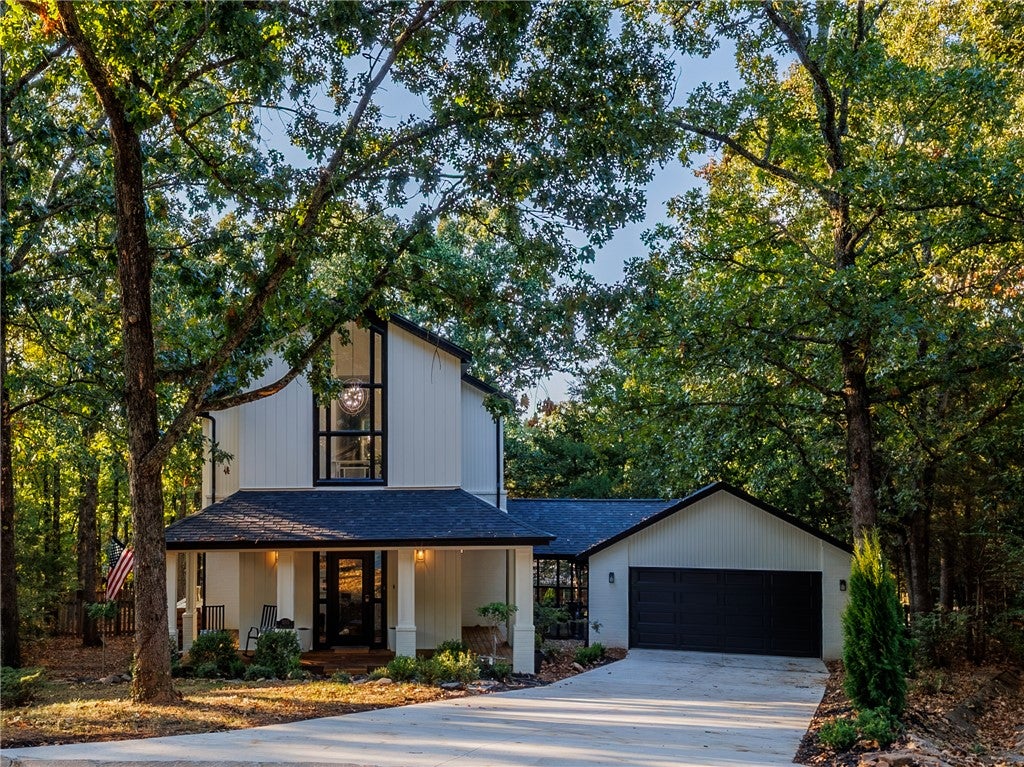 3215 Wroxton Court