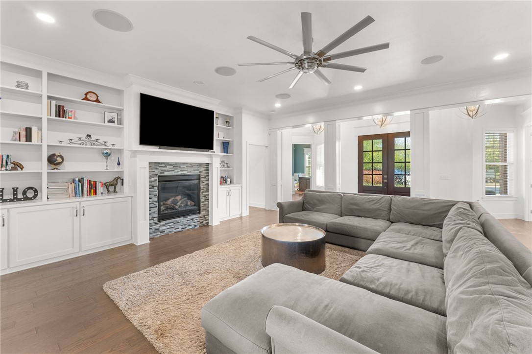 Harber Meadows Ph Xx - Residential