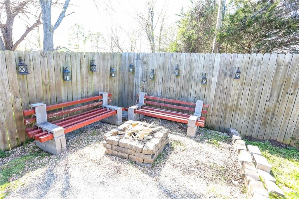 Foxbriar Sub Ph 1 Rogers - Residential Lease