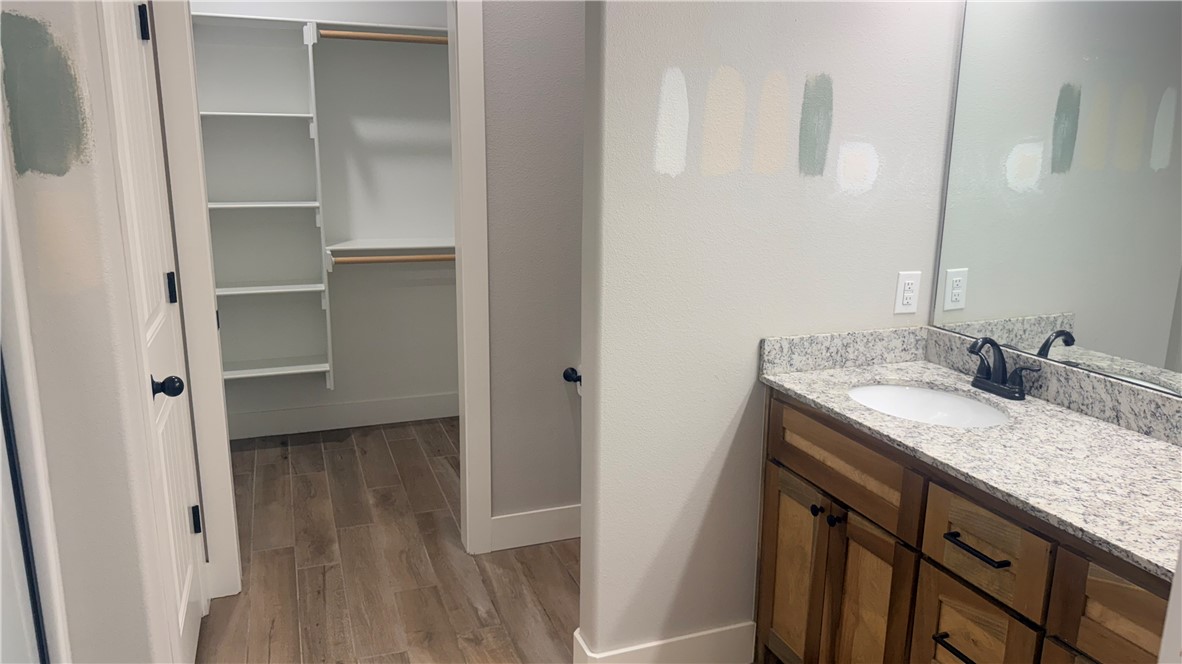 HICKORY MEADOWS S/D PH 1 - Residential