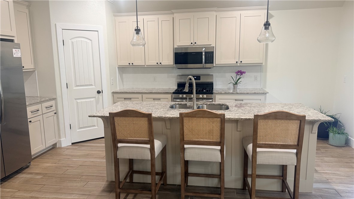 HICKORY MEADOWS S/D PH 1 - Residential