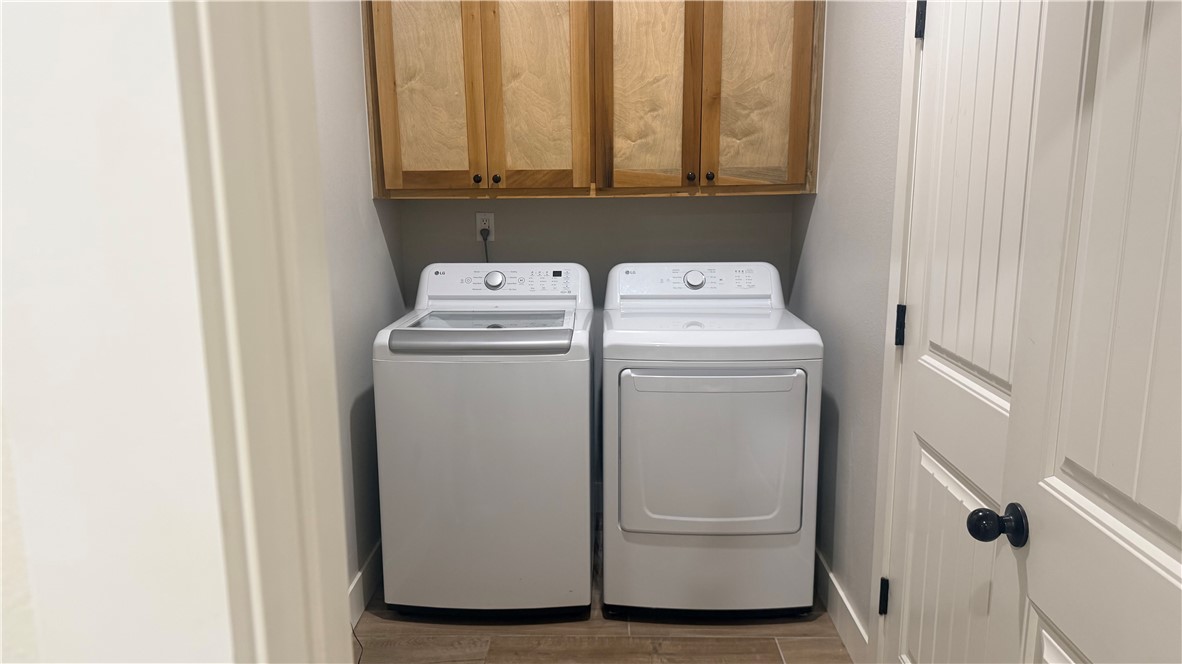 HICKORY MEADOWS S/D PH 1 - Residential
