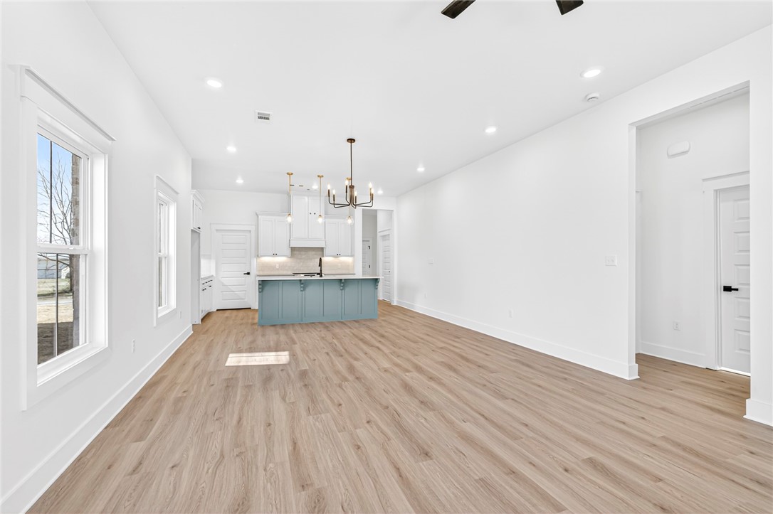 Wells Lake Cottages At Chaffee Crossing - Residential