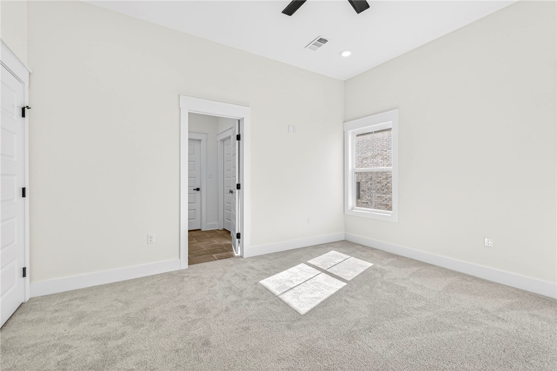 Wells Lake Cottages At Chaffee Crossing - Residential