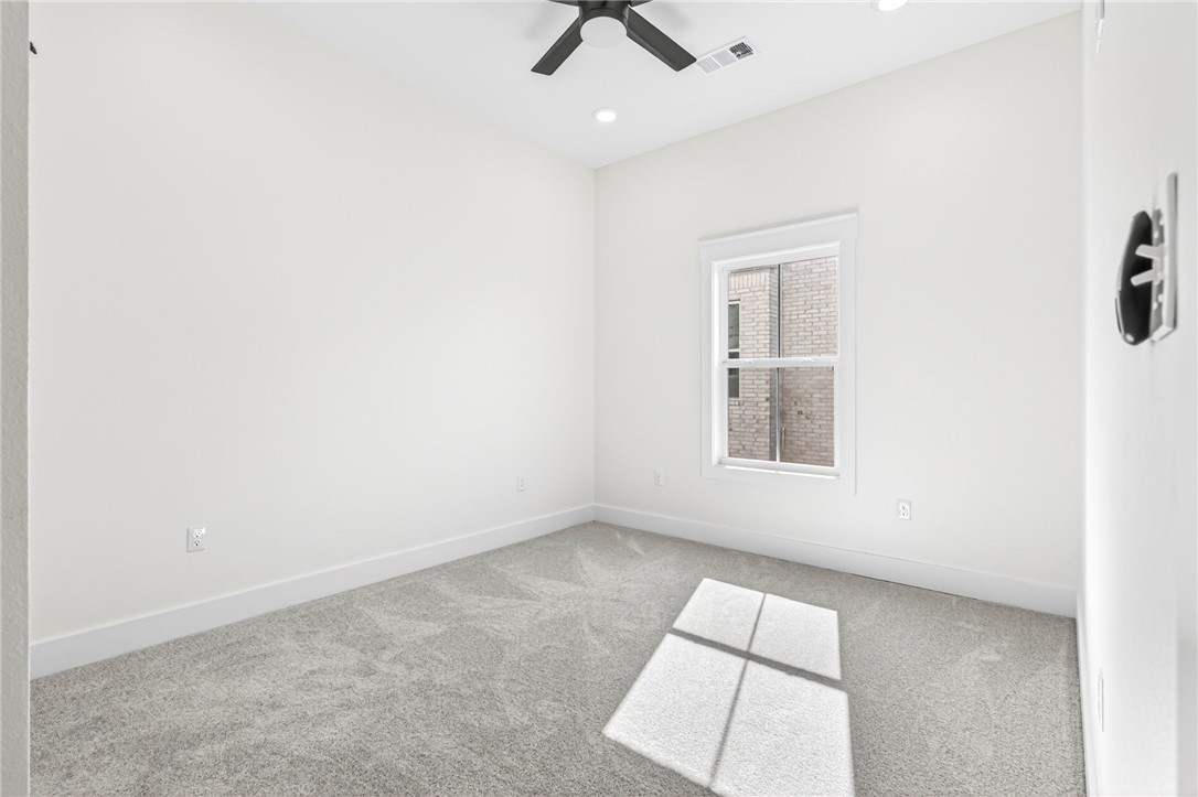 Wells Lake Cottages At Chaffee Crossing - Residential